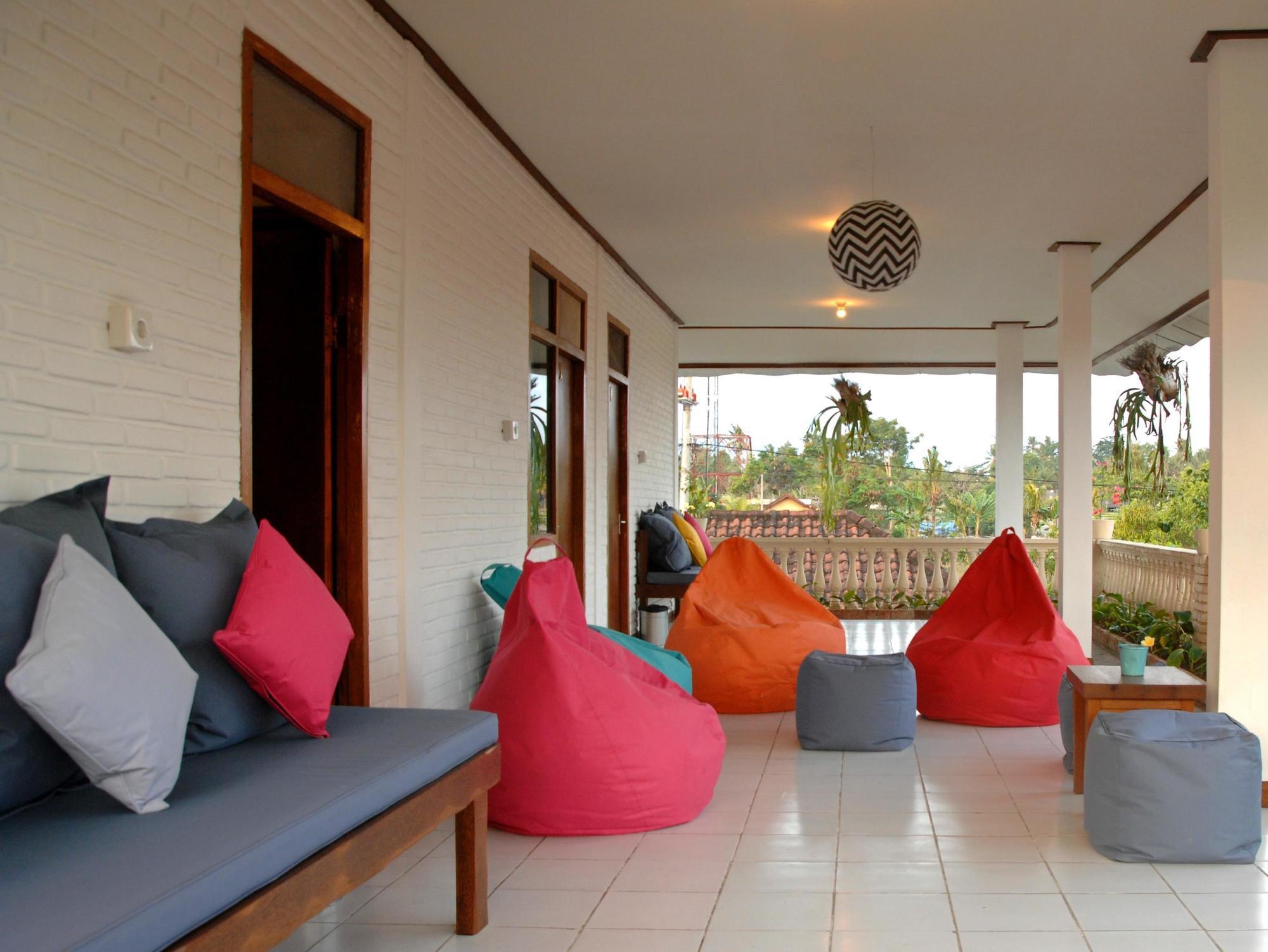 بيت شباب Friendly House Bali أوبود المظهر الخارجي الصورة
