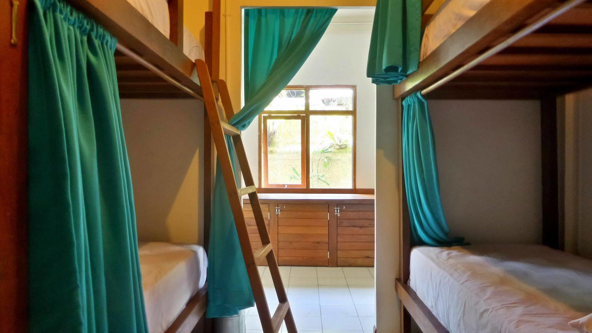 بيت شباب Friendly House Bali أوبود المظهر الخارجي الصورة