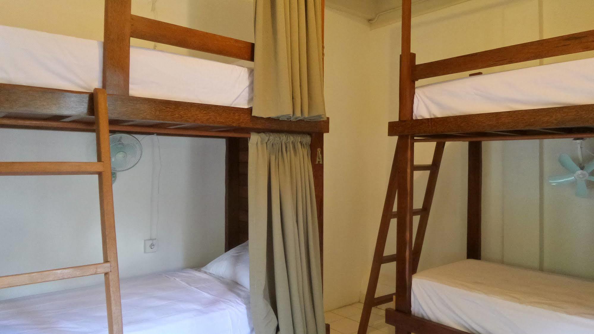 بيت شباب Friendly House Bali أوبود المظهر الخارجي الصورة