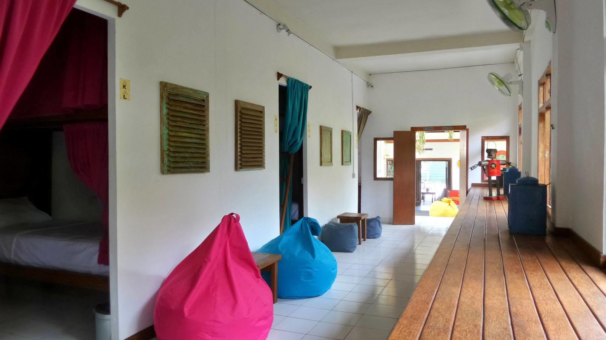 بيت شباب Friendly House Bali أوبود المظهر الخارجي الصورة