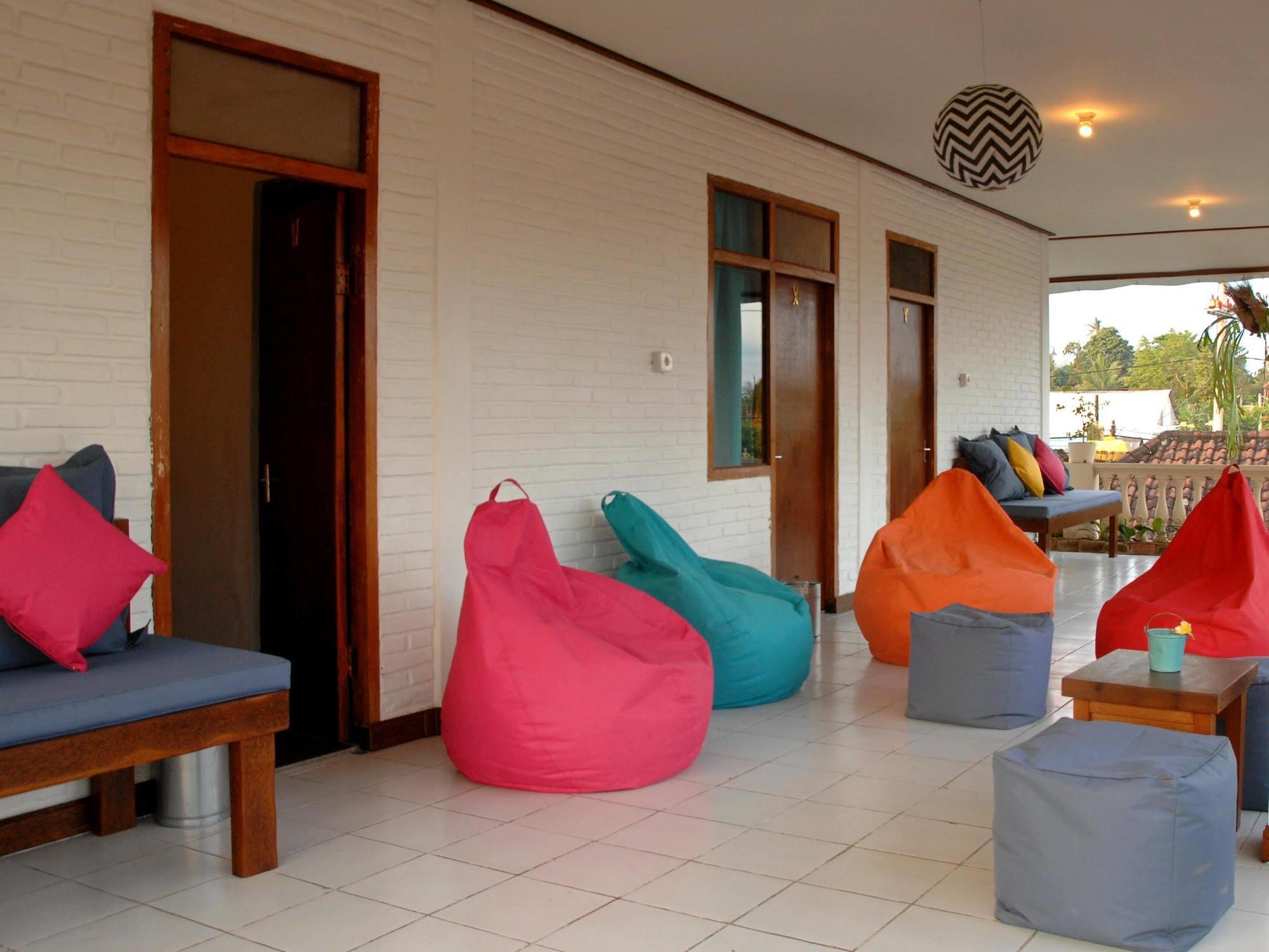 بيت شباب Friendly House Bali أوبود المظهر الخارجي الصورة